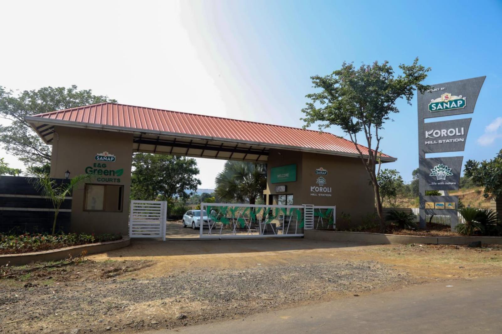 E&G Green Courts Resort At Koroli Hill Station ナーシク エクステリア 写真